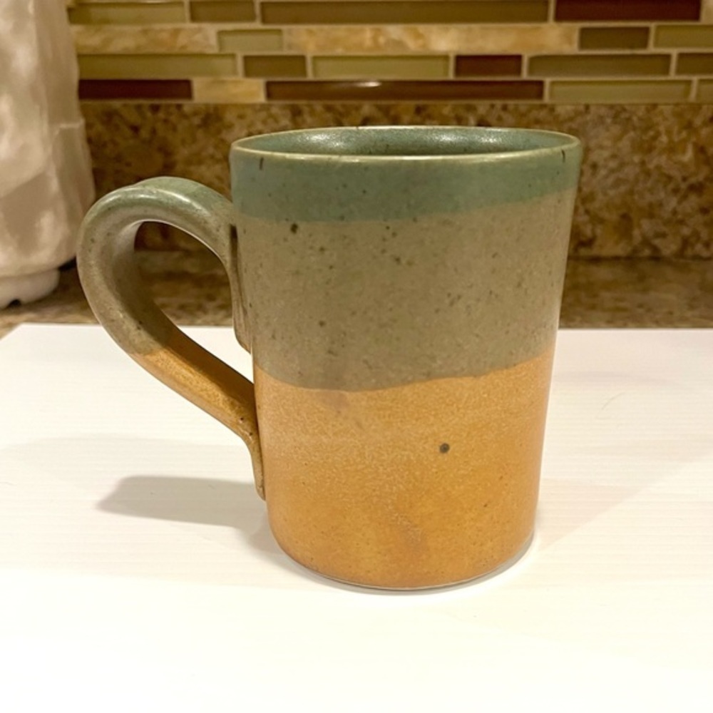 Cold Mountain Pottery Mug Embossed Deer Pattern - Picture 5 of 10